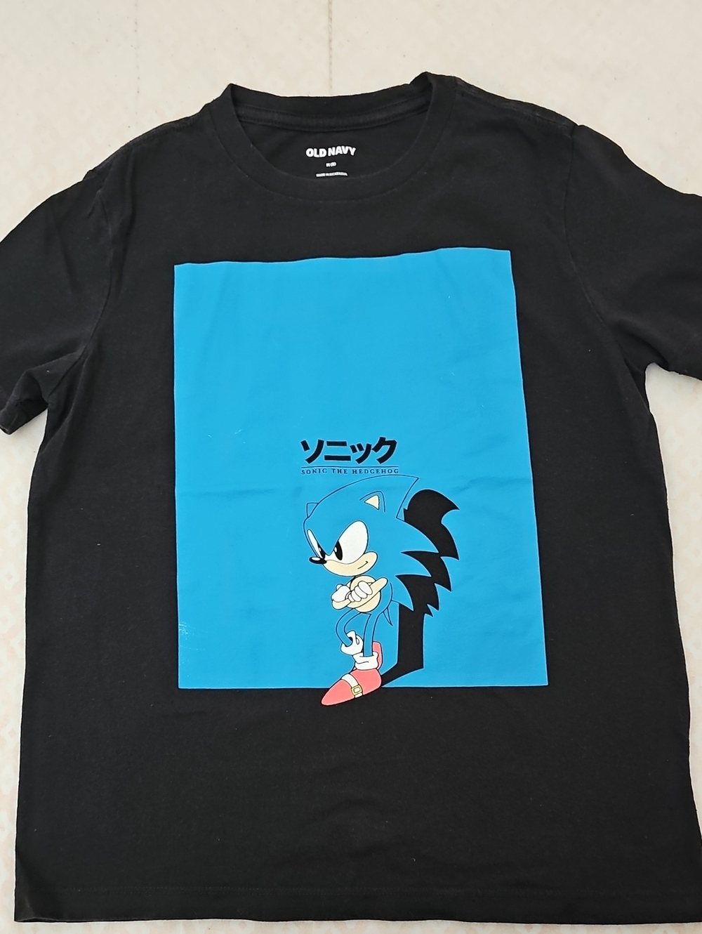 Bundle Of 11 Graphic Tees - Picture 2 of 12